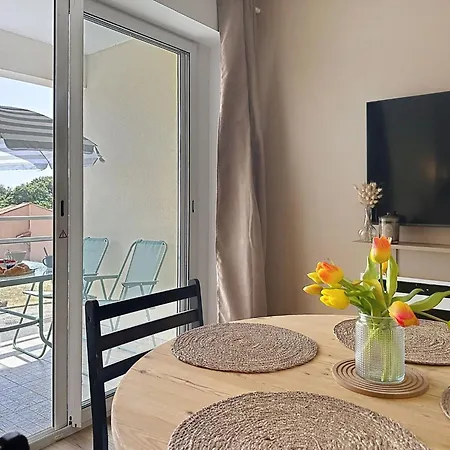 شقة Port Saint-jacques-3 By Interhome *