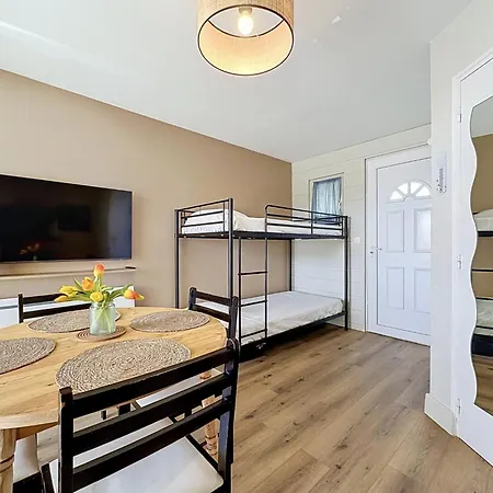 Port Saint-jacques-3 By Interhome شقة